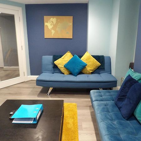 Lovely 3 Bedroom Apartment With Private Garden In Edinburgh City Centre Dış mekan fotoğraf