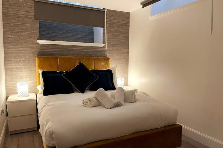 Lovely 3 Bedroom Apartment With Private Garden In Edinburgh City Centre Dış mekan fotoğraf