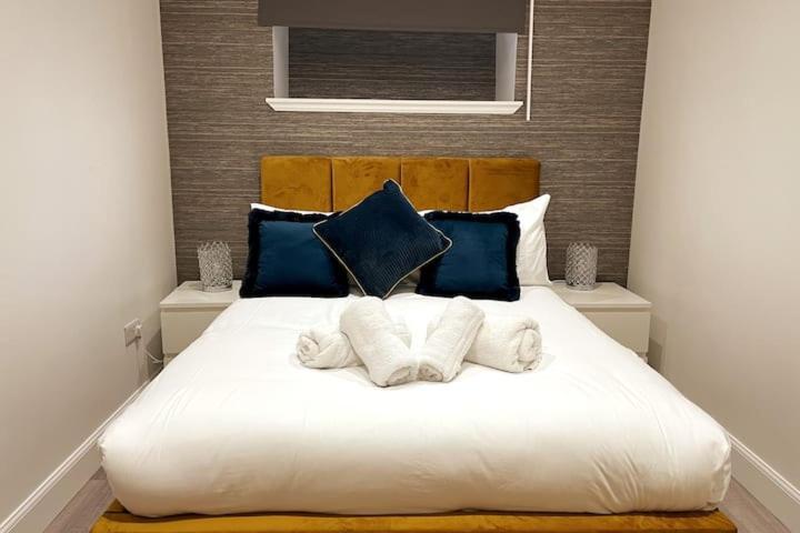 Lovely 3 Bedroom Apartment With Private Garden In Edinburgh City Centre Dış mekan fotoğraf