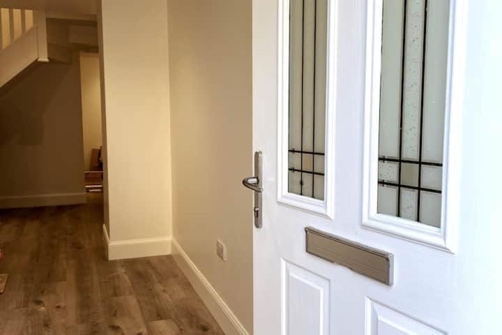 Lovely 3 Bedroom Apartment With Private Garden In Edinburgh City Centre Dış mekan fotoğraf