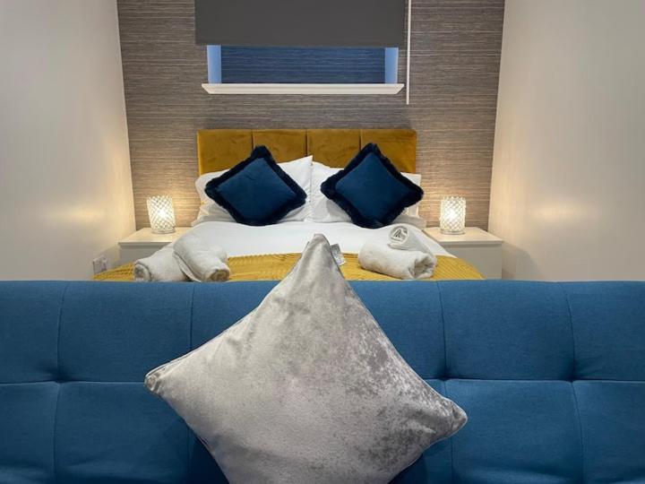 Lovely 3 Bedroom Apartment With Private Garden In Edinburgh City Centre Dış mekan fotoğraf