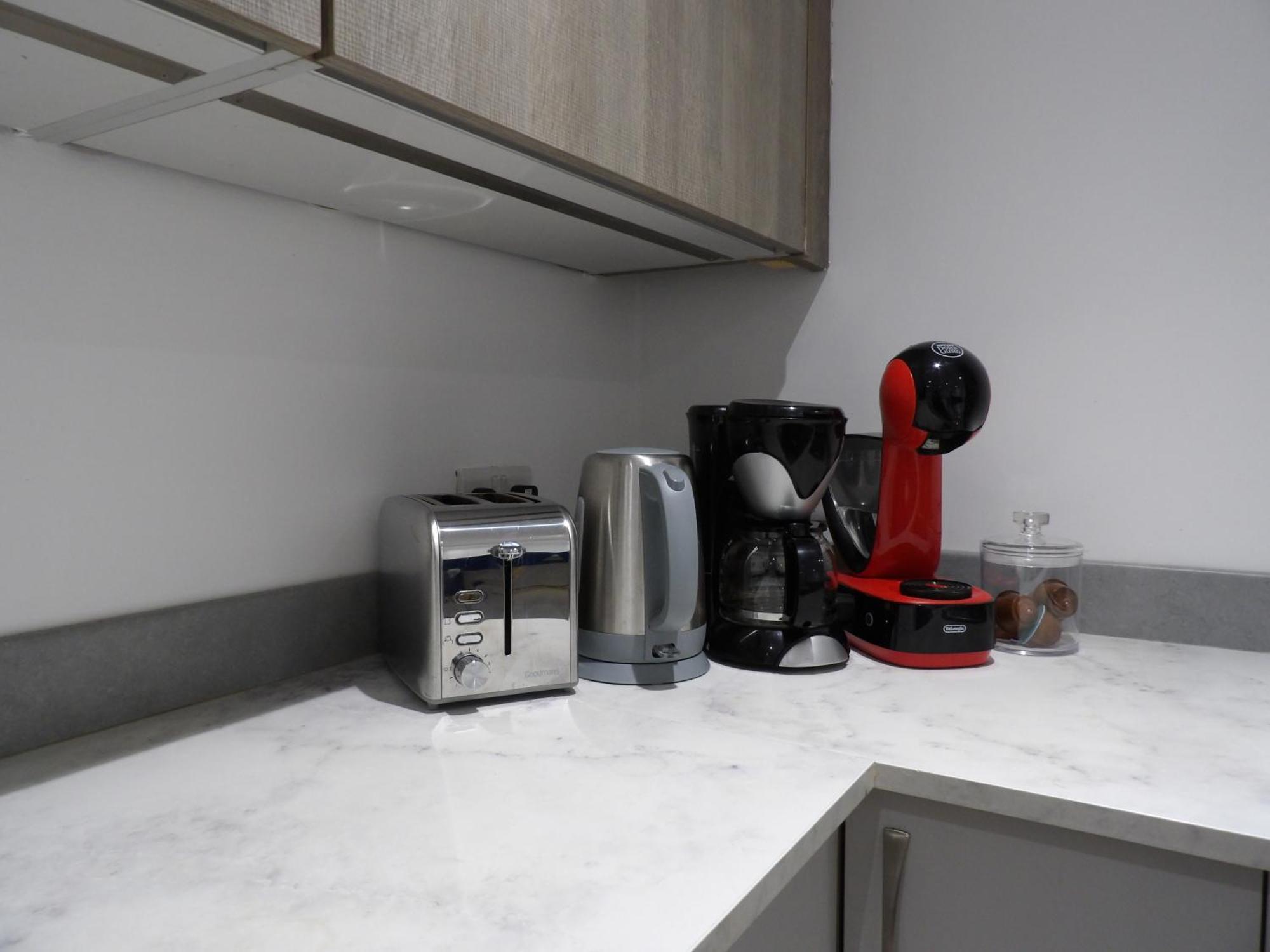 Lovely 3 Bedroom Apartment With Private Garden In Edinburgh City Centre Dış mekan fotoğraf