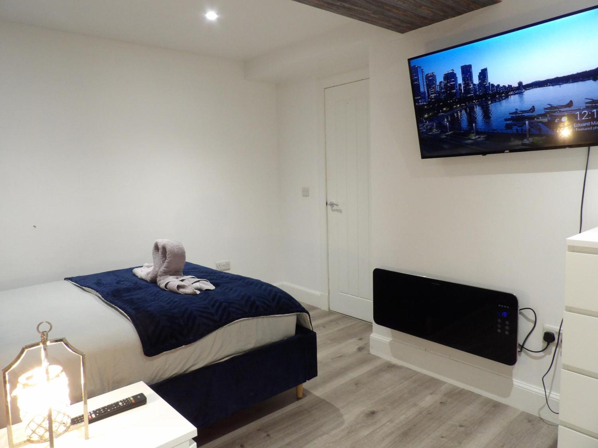 Lovely 3 Bedroom Apartment With Private Garden In Edinburgh City Centre Dış mekan fotoğraf