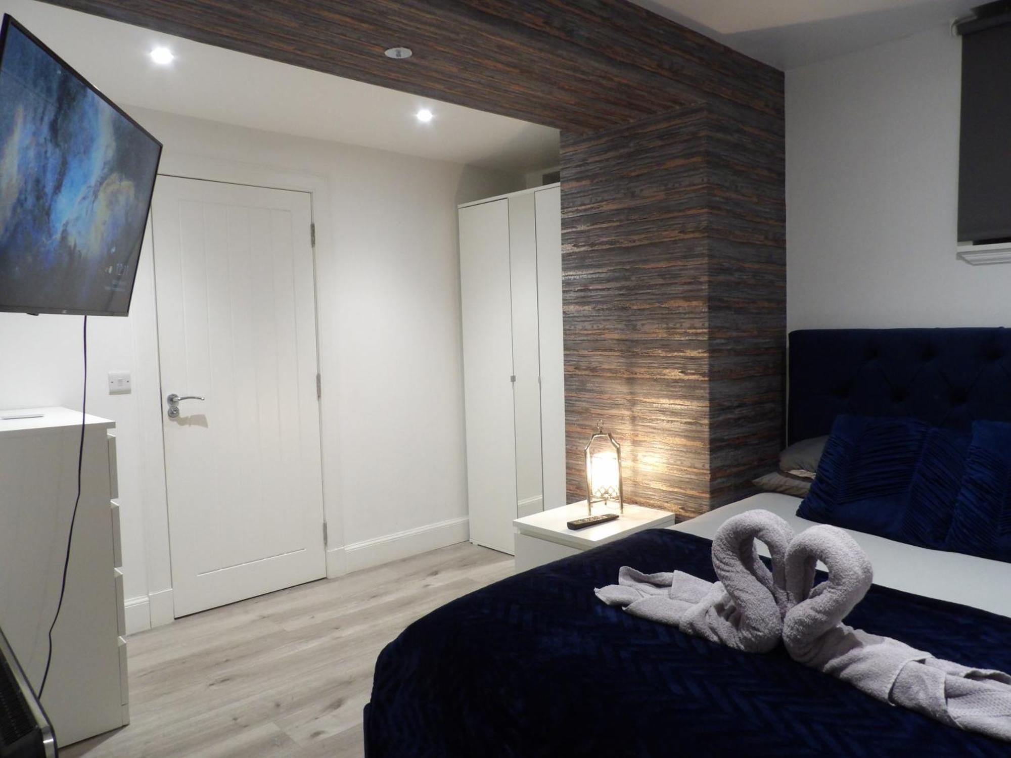 Lovely 3 Bedroom Apartment With Private Garden In Edinburgh City Centre Dış mekan fotoğraf