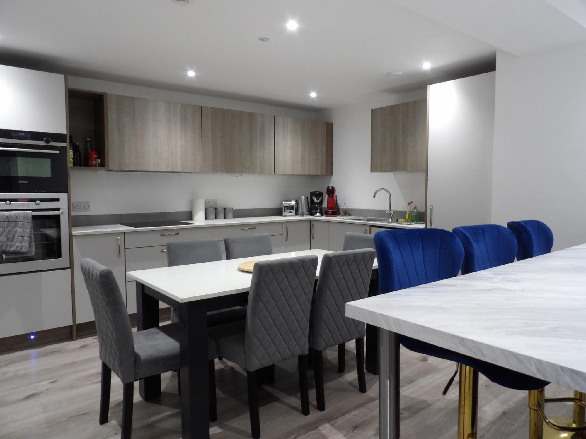 Lovely 3 Bedroom Apartment With Private Garden In Edinburgh City Centre Dış mekan fotoğraf