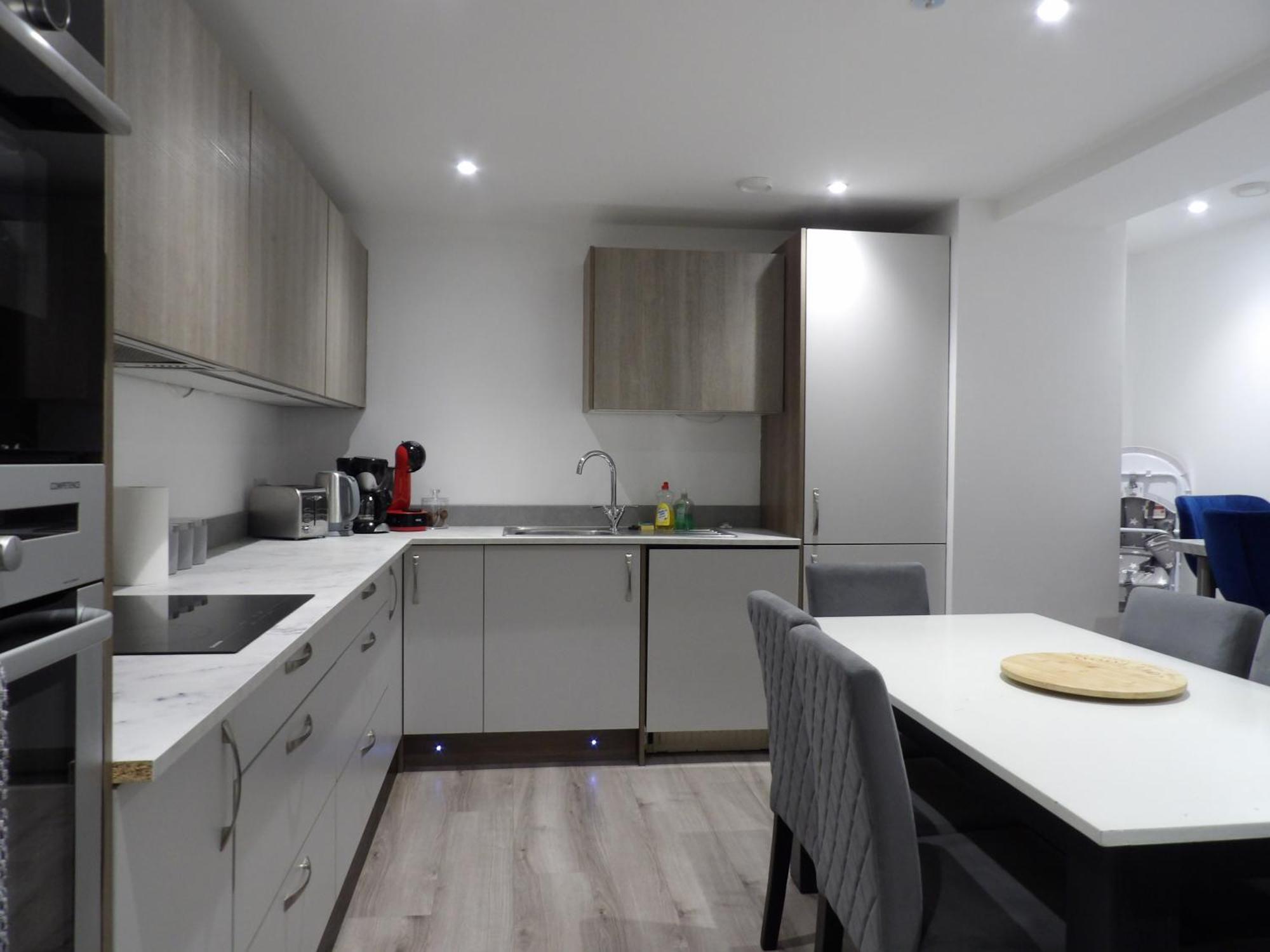 Lovely 3 Bedroom Apartment With Private Garden In Edinburgh City Centre Dış mekan fotoğraf